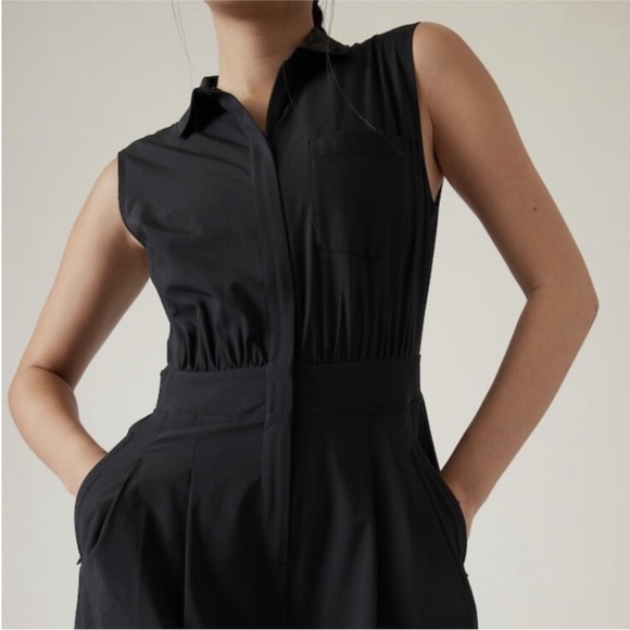 ATHLETA Black Sleeveless Zip Up Jumpsuit, Size 14 - Picture 4 of 9